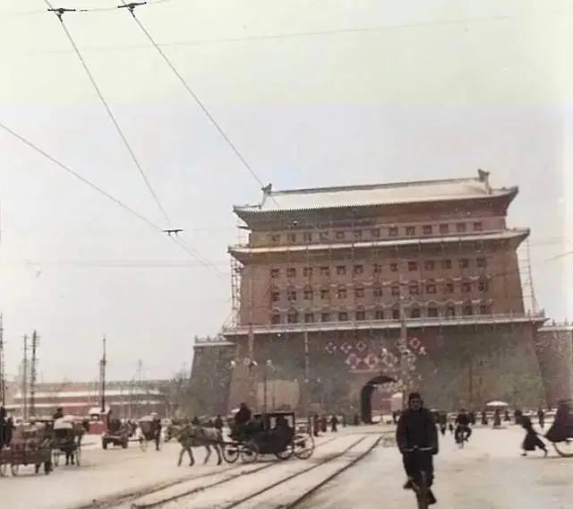 北京哪处烤羊肉最解馋？这家老字号，不是一个“绝”字就能概括