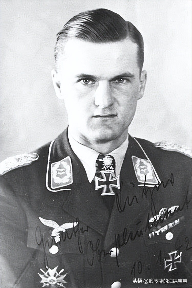 二战德国空军军衔标志,二战德国军衔级别对照表