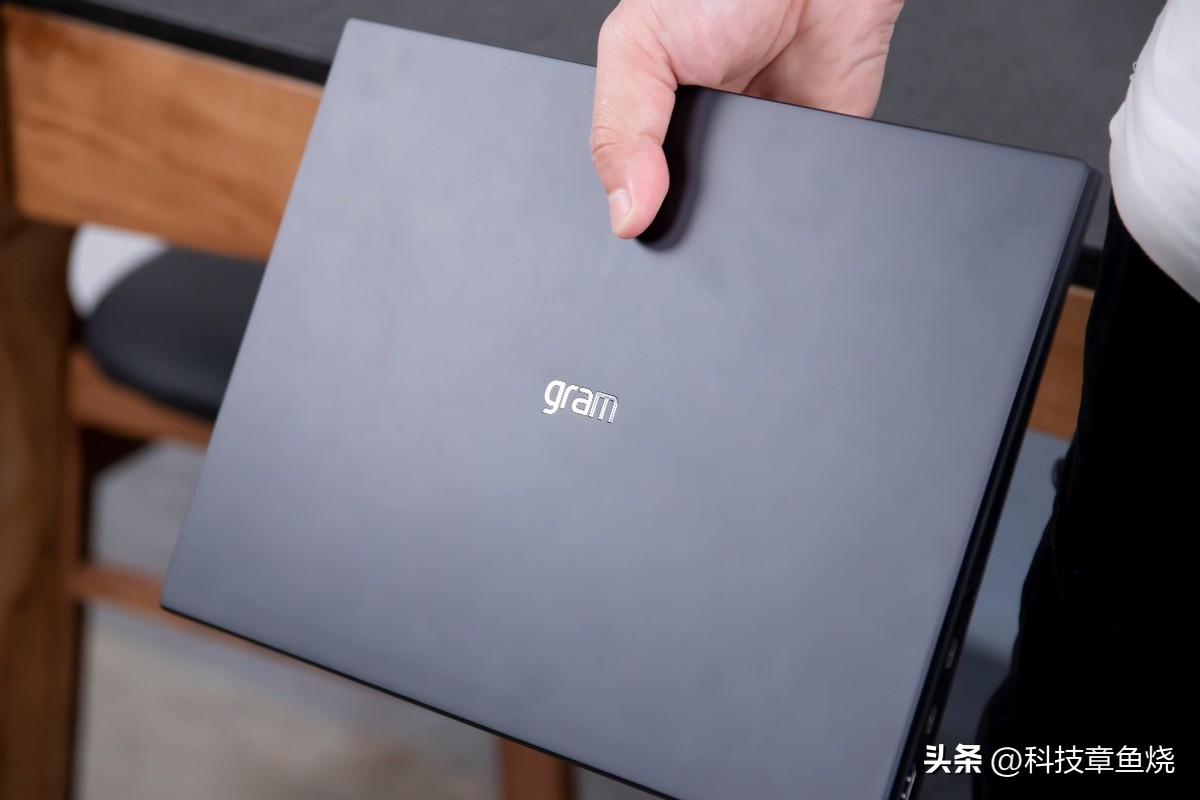 2020轻薄本lggram14,lggram172022款评测