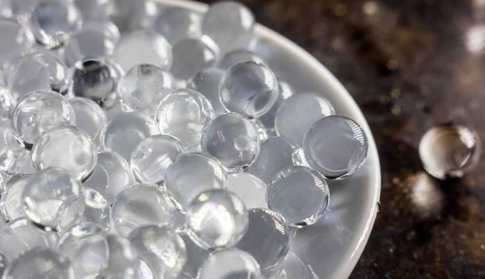 银离子浸渍海藻酸盐及其抗菌性能