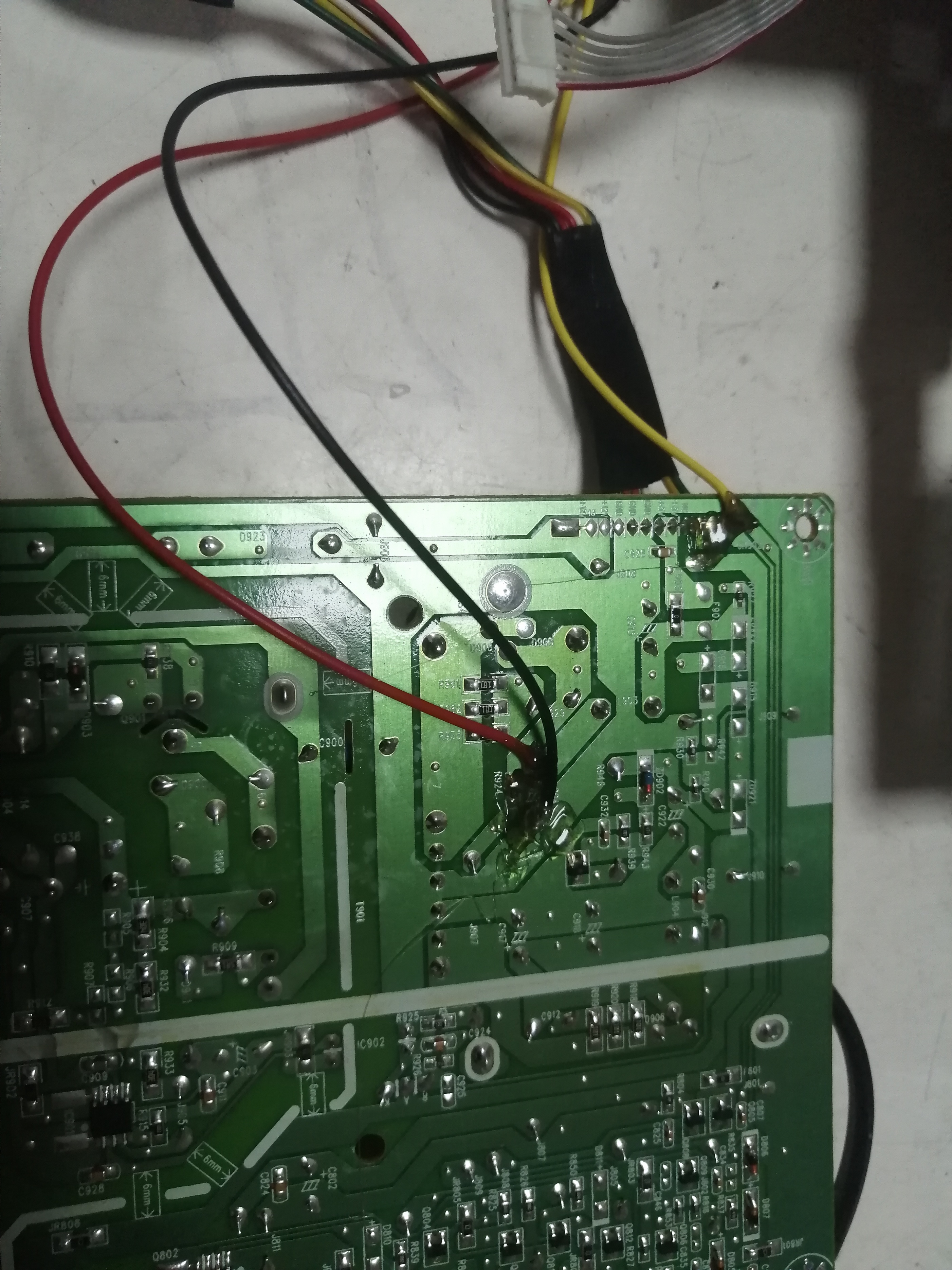 用led灯条代替lcd灯条怎么接线,lcd液晶电视机改装led背光灯条