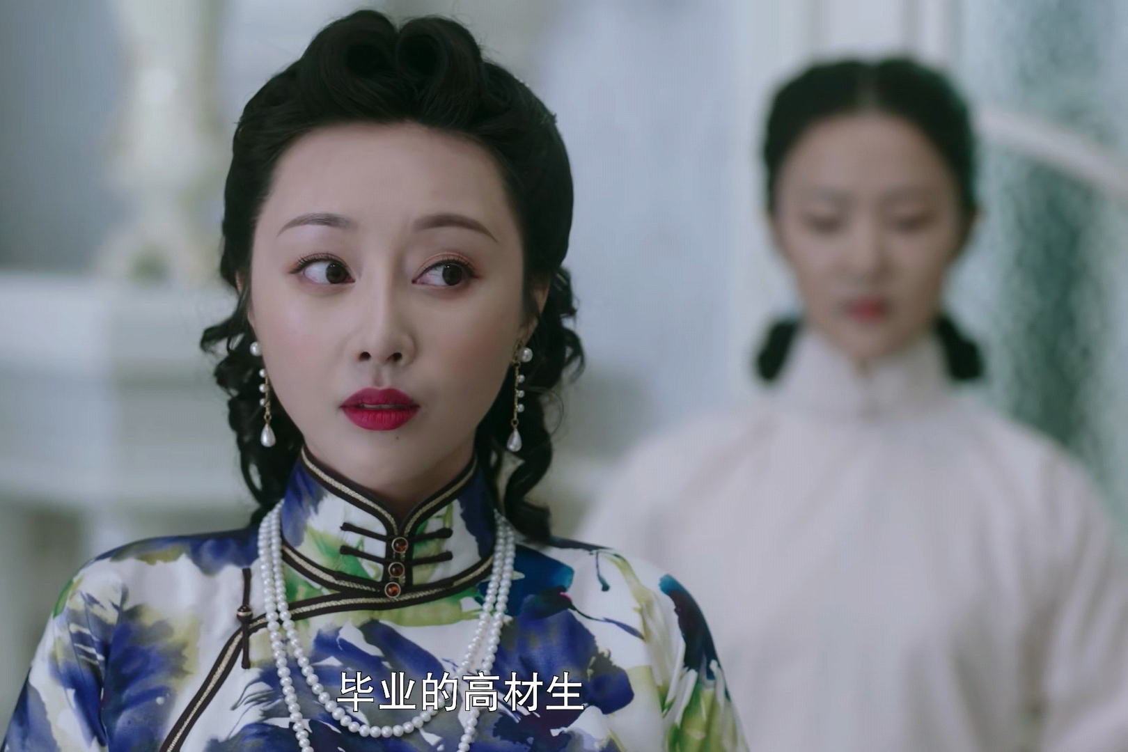 流光之城容家是被谁灭门的,流光之城容定坤有几位姨太太