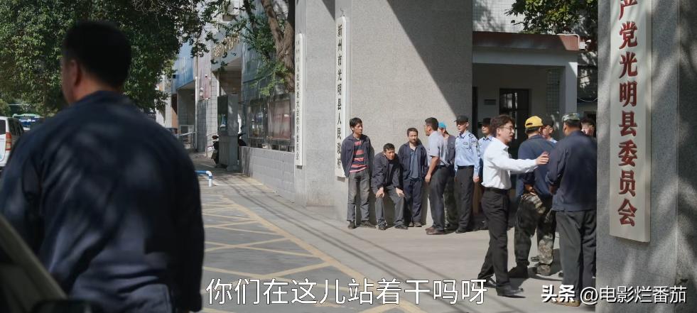 澶鏀惰鐜囩牬2鏈夊灏戜汉瑙傜湅,澶鏀惰鐜囩牬2鏈夎皝