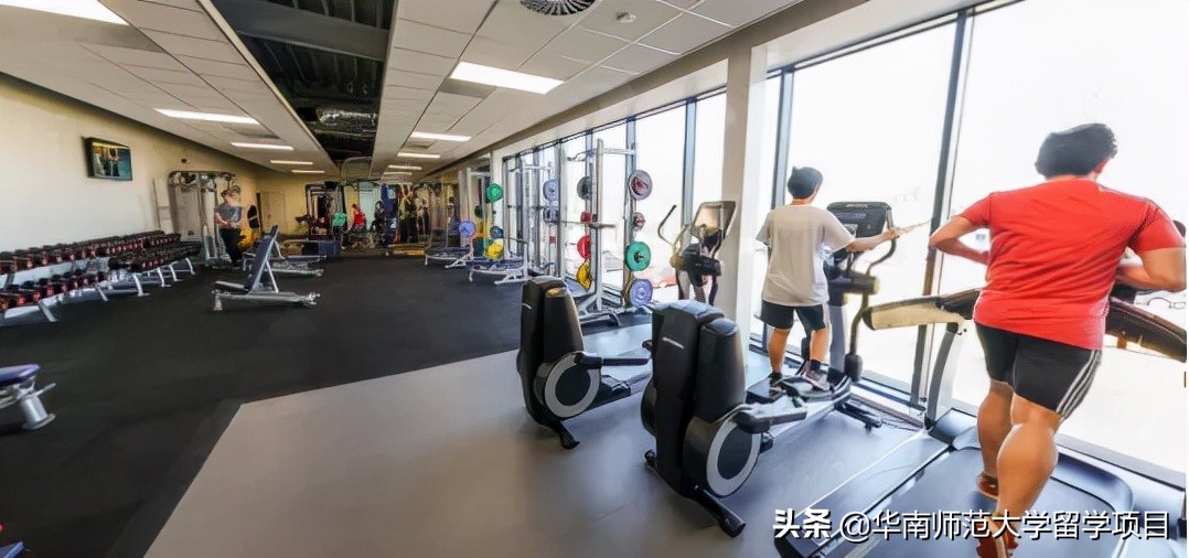 合作院校|一分钟读懂赫尔大学--商学院排名位列世界前2%