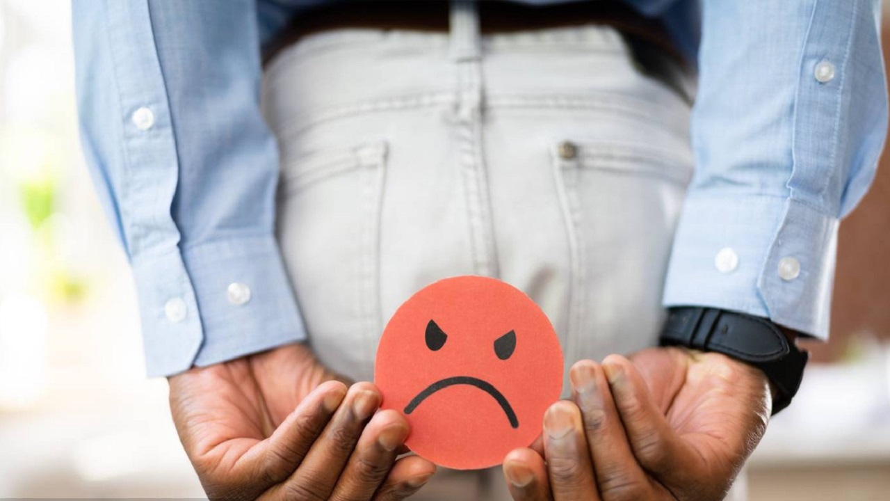 女性哪些生活习惯会引发肛裂,18岁女孩肛裂是什么毛病引起的