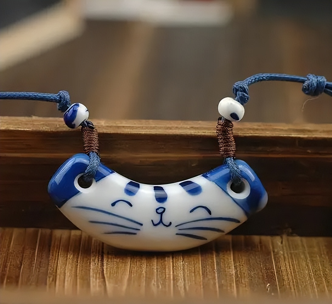 陶瓷山茶花,自然雅致的陶瓷