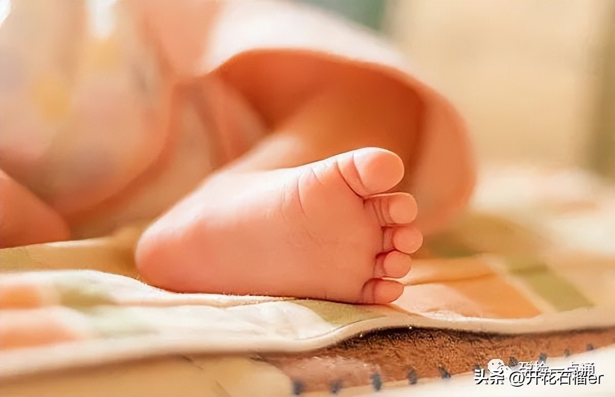 新生儿这5大状况你最担心哪个,新生儿有些表现不用治您知道吗