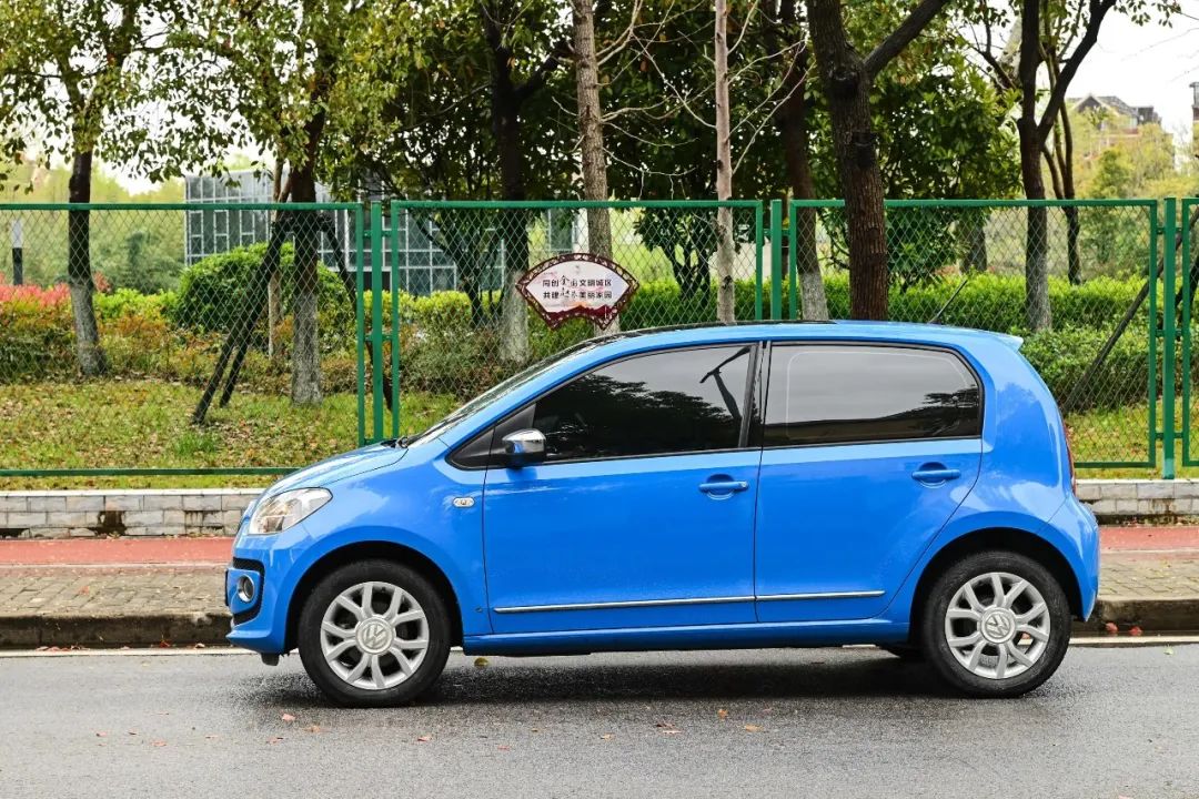 大众7座轿车二手,6-7万左右二手小车