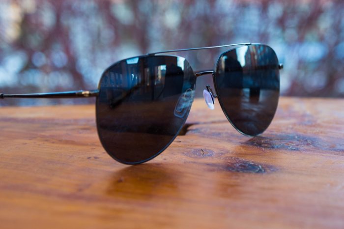 米家的偏光镜套镜怎么样,米家太阳镜跟尼龙太阳镜区别