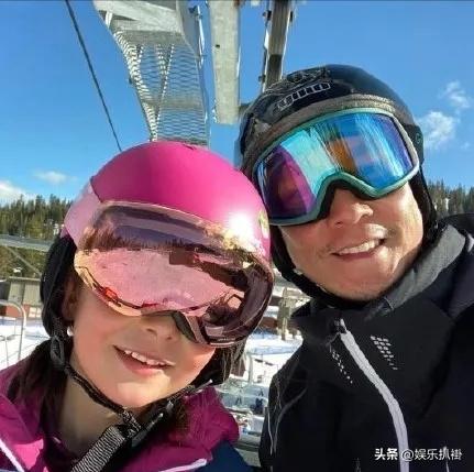 十大男星嫁富婆,娶富婆当老婆的4位男星