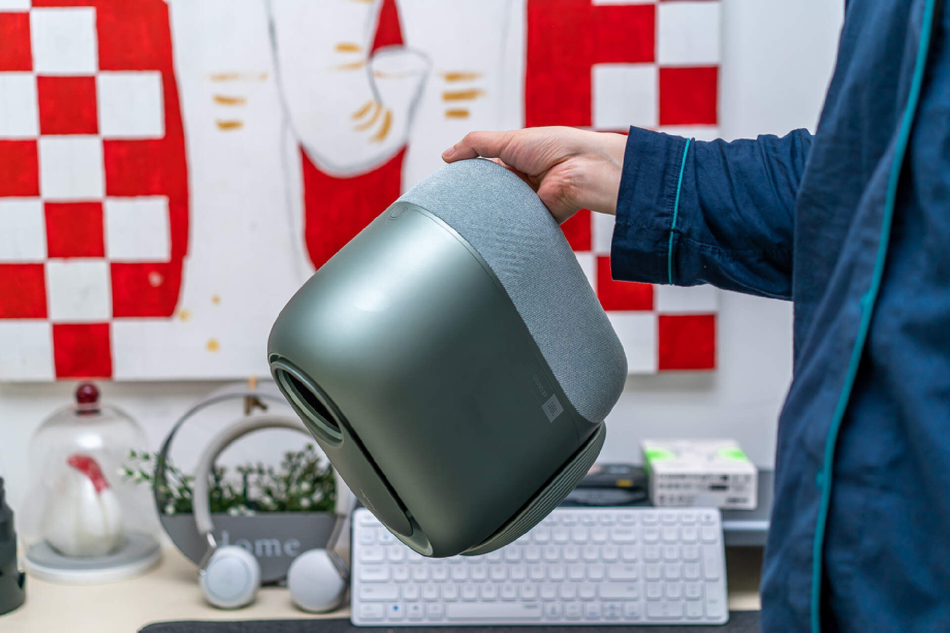 300元左右的投影仪是不是智商税,一千多块钱的投影仪靠谱吗