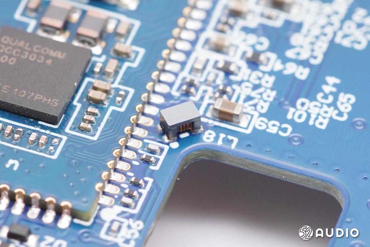 飞利浦耳机fideliol3对比索尼,飞利浦fideliot1