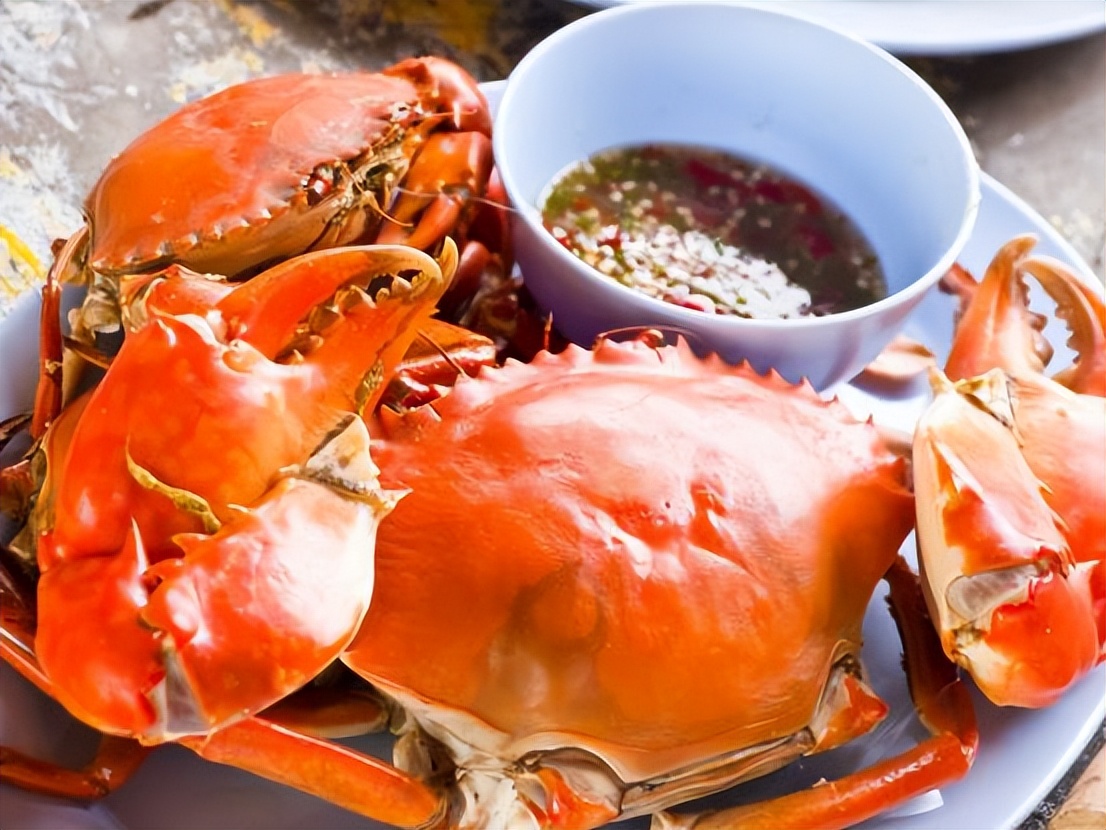 活螃蟹能吃死螃蟹能吃吗,哪两种螃蟹死了不能吃