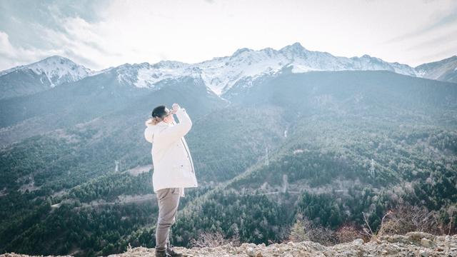 香格里拉去德钦的路好走吗,香格里拉到德钦自驾游攻略