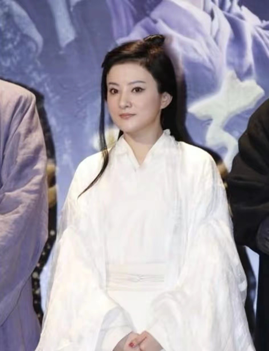 金铭和撒贝宁私下关系,金铭撒贝宁14岁就想娶她