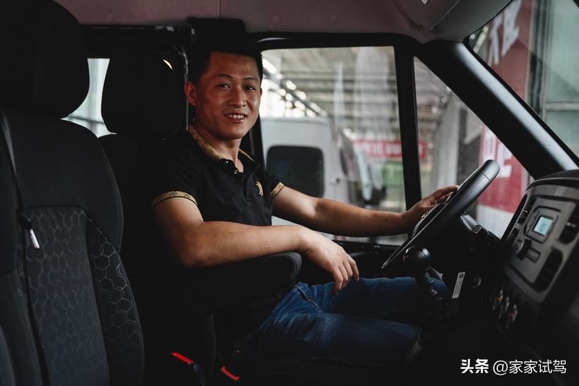 动力强操控好制动好的平民车,动力强刹车好的电动车