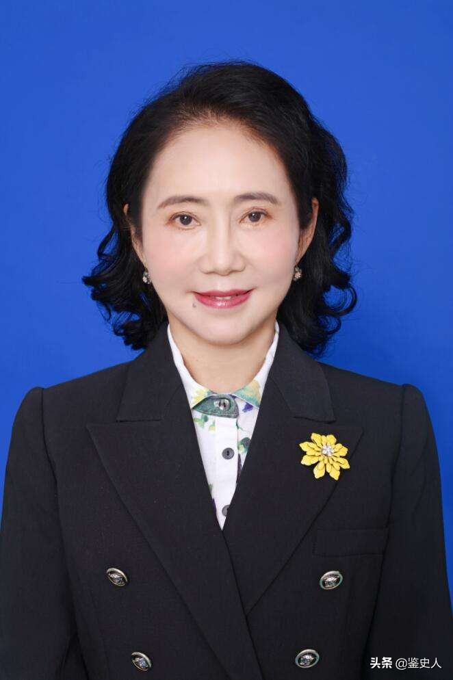 江苏女首富2004,浙江女首富周晓光白手起家攒800亿