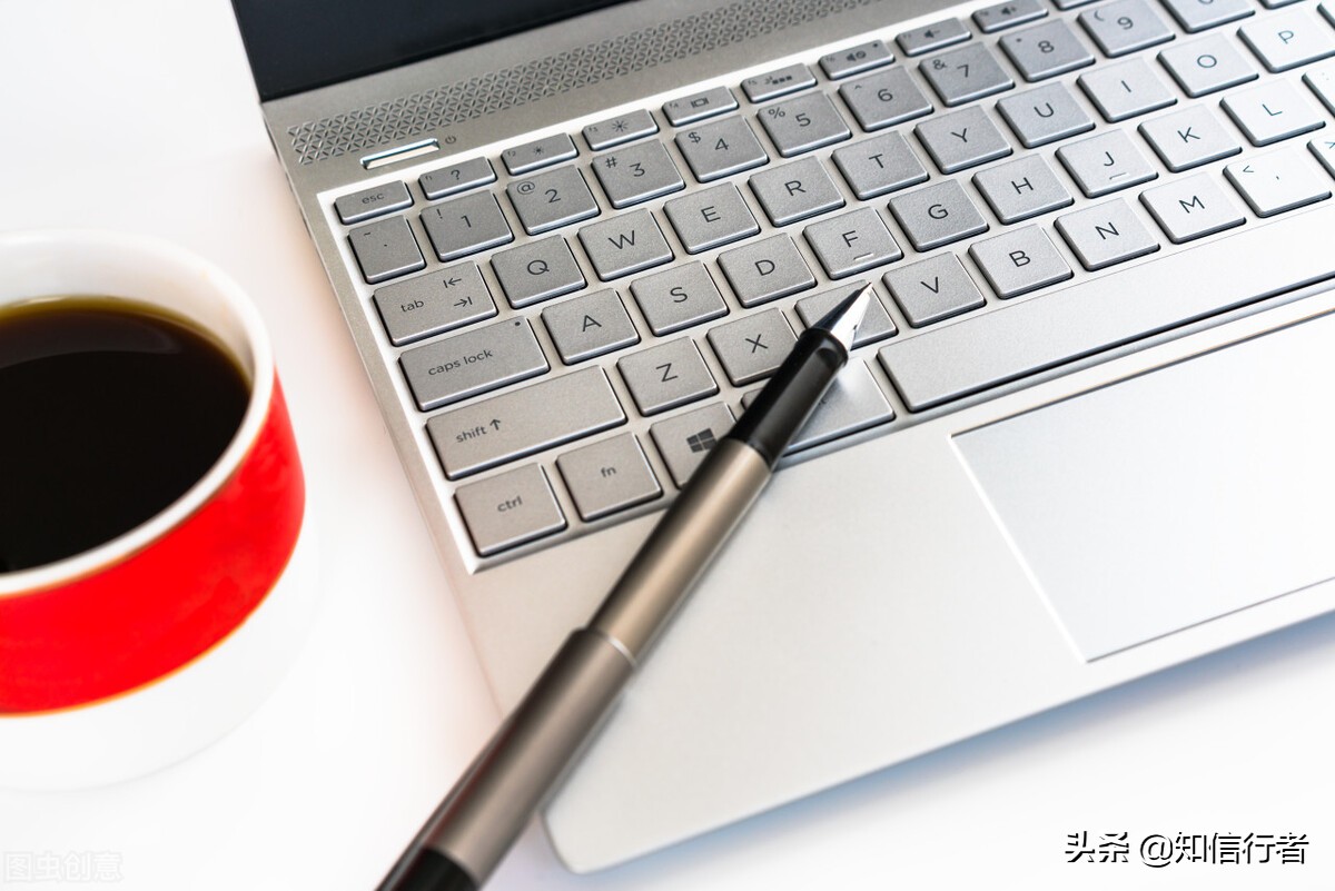 逆向思维:你没钱没能力的时候,就从改变自己的思维开始