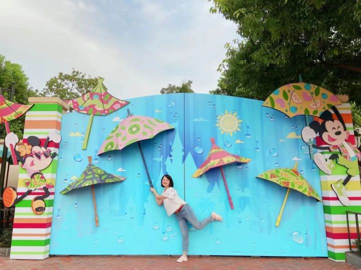 鍚存鑻辫鑰佸笀,鍚存涓婃捣