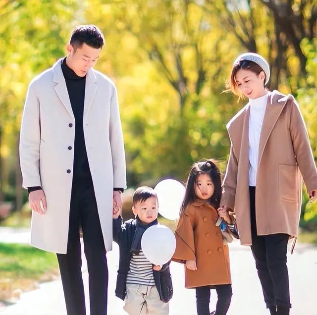 男足太太团,日本男足高颜值太太团