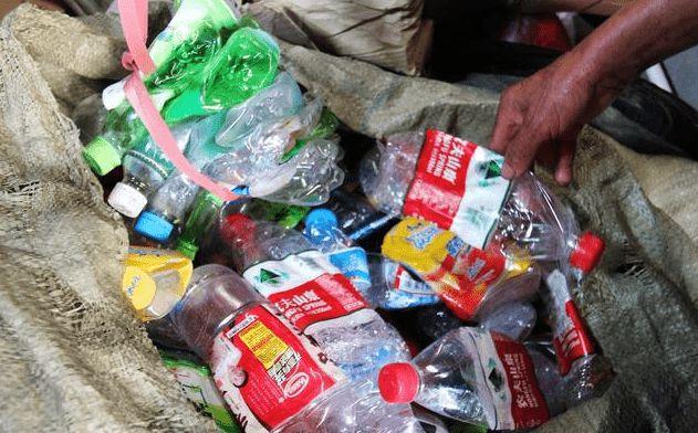 废品行业年入几十万的2个小生意,废品回收行业真的没落了吗