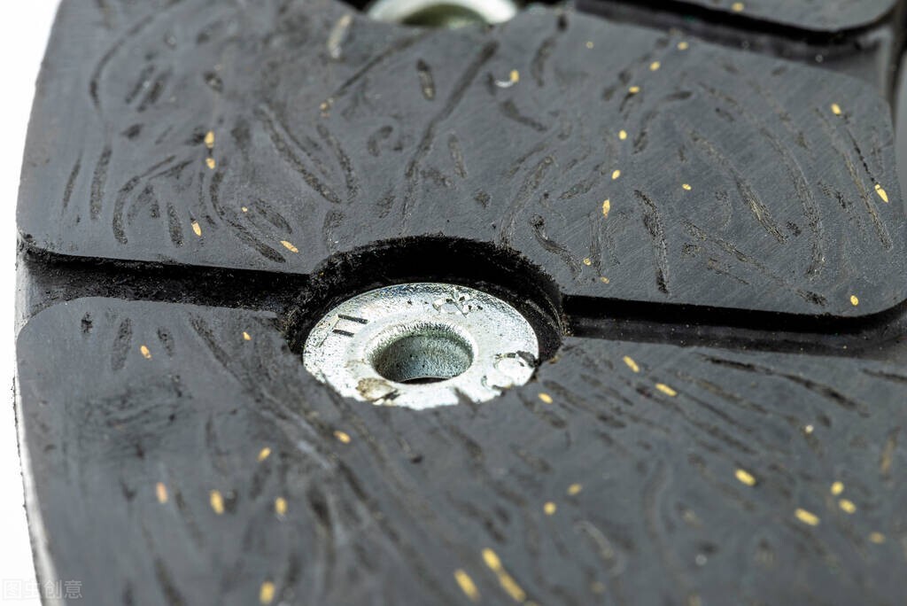 摩擦片出名的哪几个企业,摩擦材料行业分析