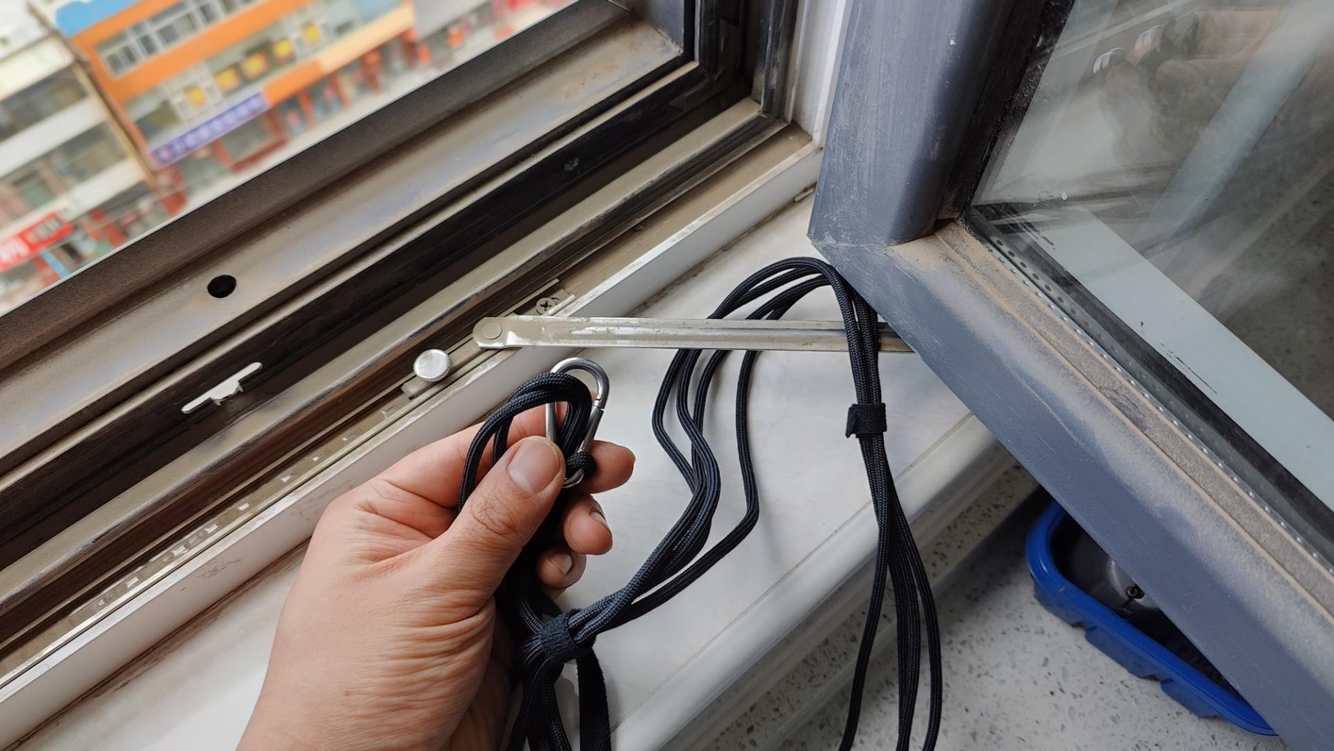 擦窗机器人哪个最好用,擦窗机器人到底擦得干不干净