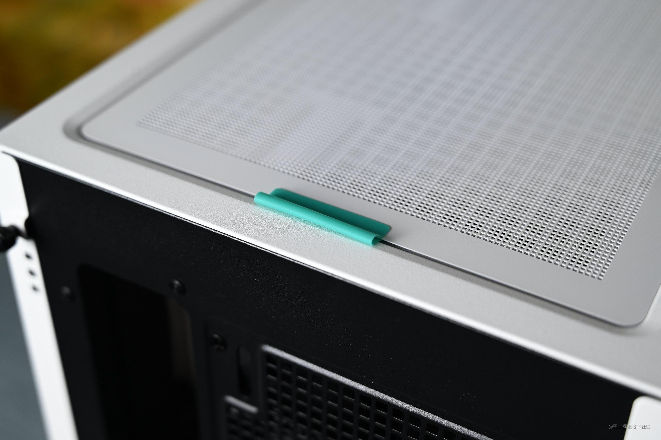 小巧颜值高的机箱matx推荐,自己组装机箱最佳搭配