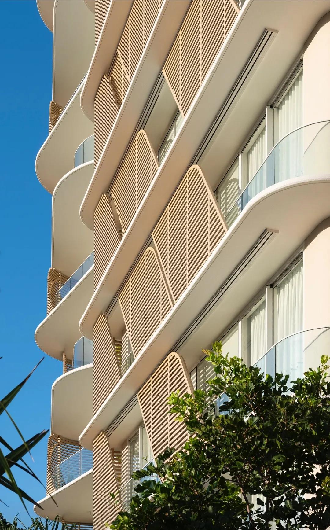 NorfolkBurleighHeads/澳大利亚黄金海岸掀起了巨浪