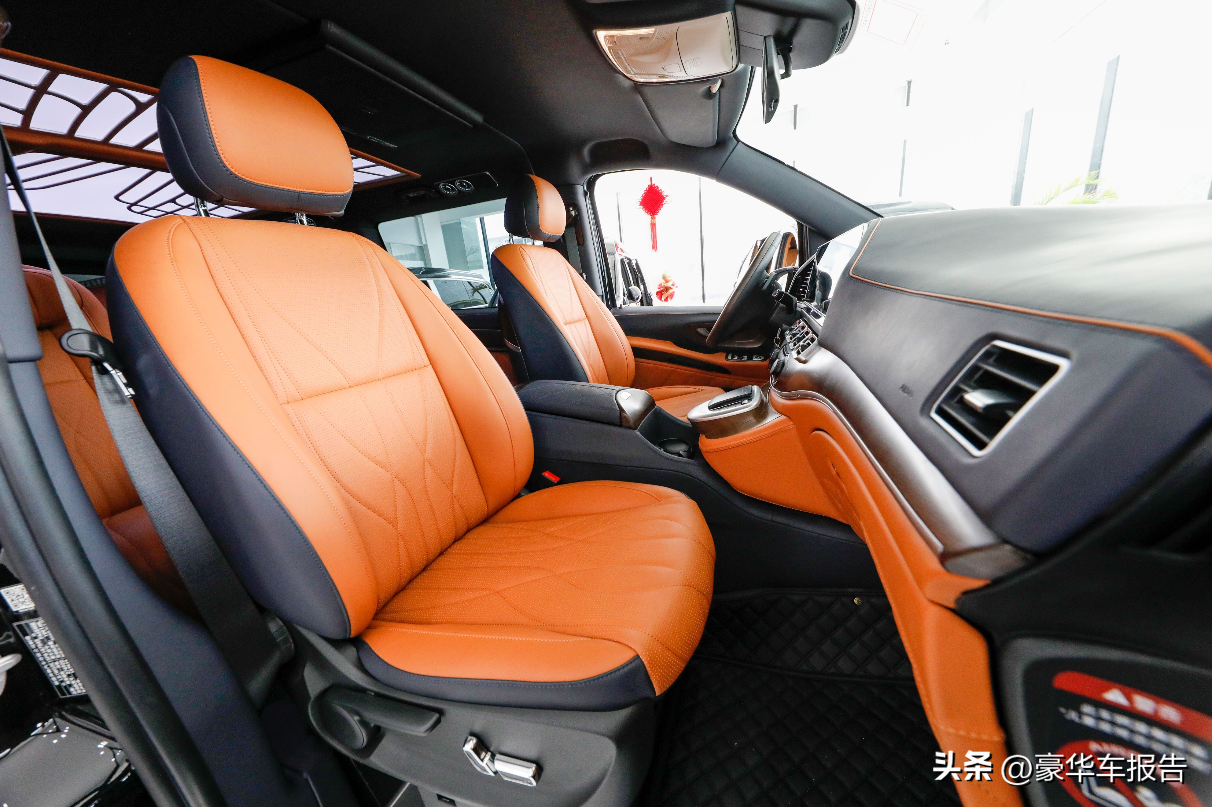 奔驰头等舱豪华版,奔驰头等舱商务车