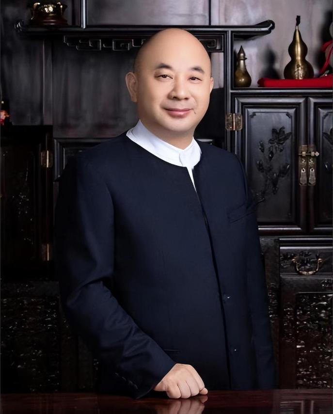 世界铜王王文银将入哪股,世界铜王王文银回馈家乡