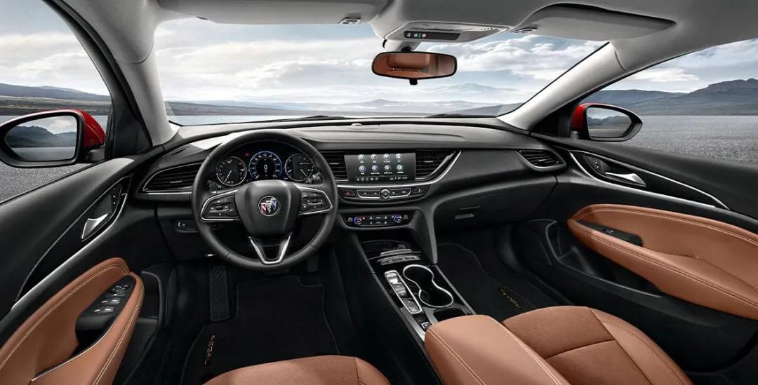 奔驰GLS100万起售是智商税？买新陆巡4年后提车，网友“等不起”