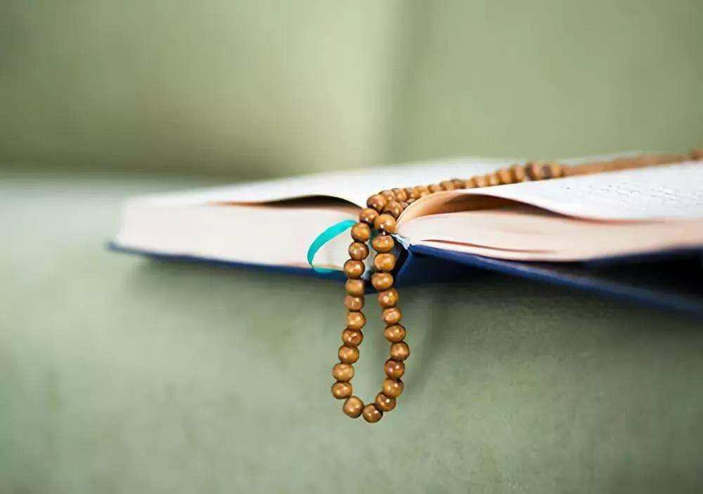 心里莫名其妙的烦躁该怎么回复,内心莫名的烦躁怎么办