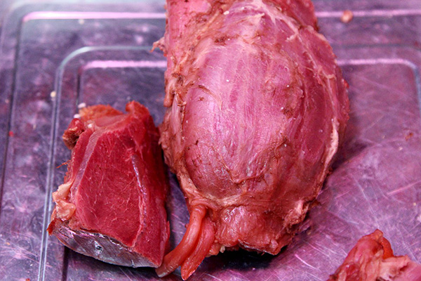 60多岁的老人应该补充哪些营养,60岁以上老人需要补充哪些营养