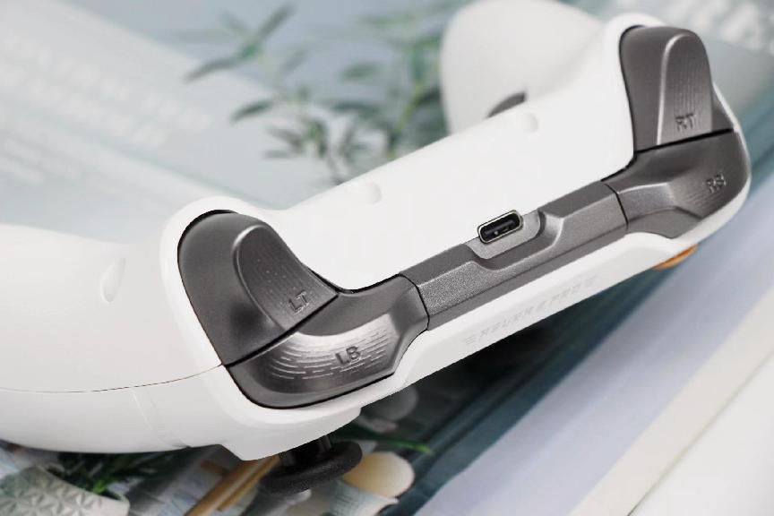 从入门到旗舰手机,入门多模手柄