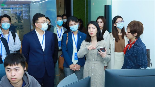 大咖齐聚，深圳硬件供应链与全球协同创新创业论坛