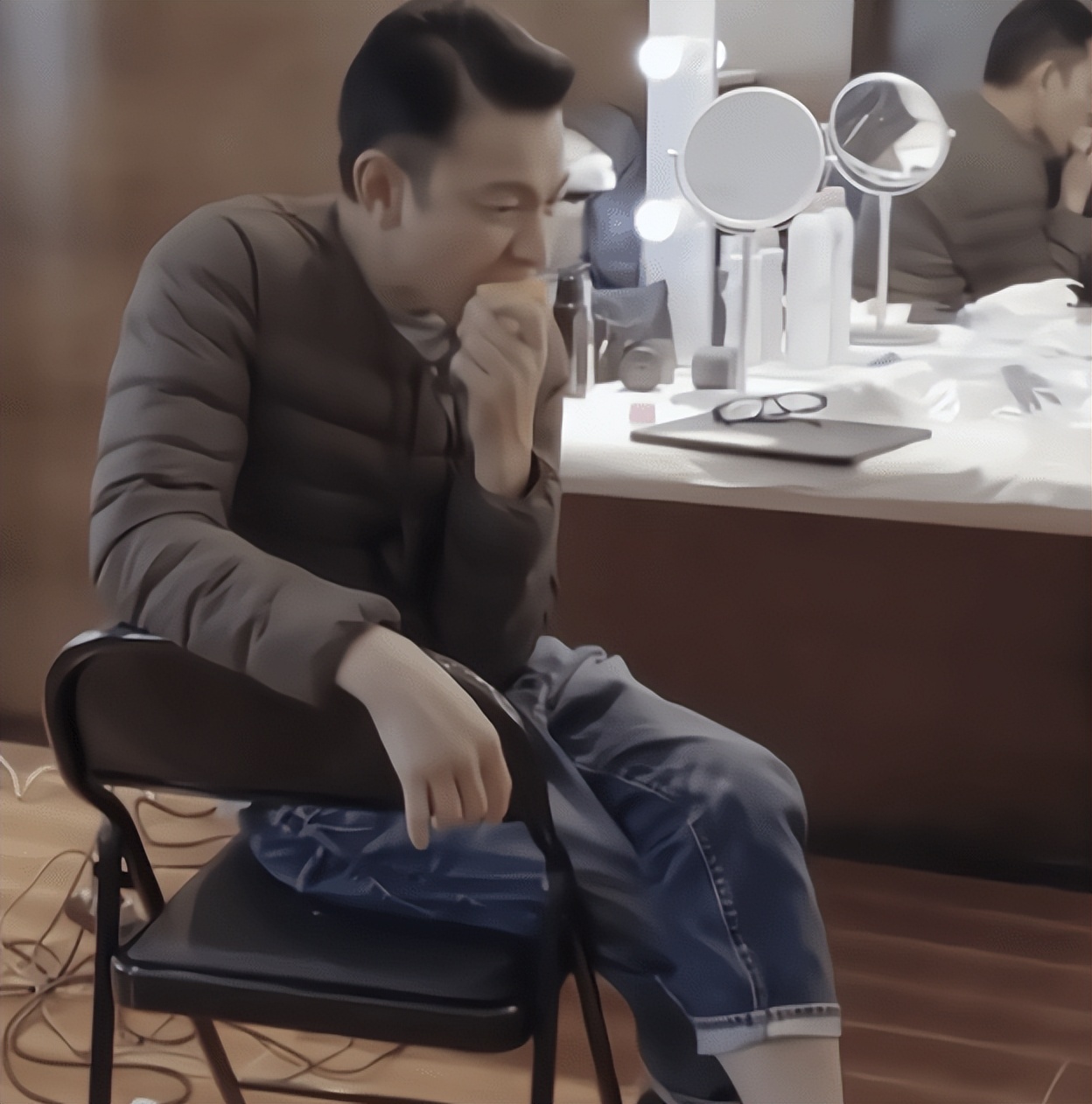 戳破了偶像天花板，刘德华的“信仰”，撕开了流量明星的遮羞布