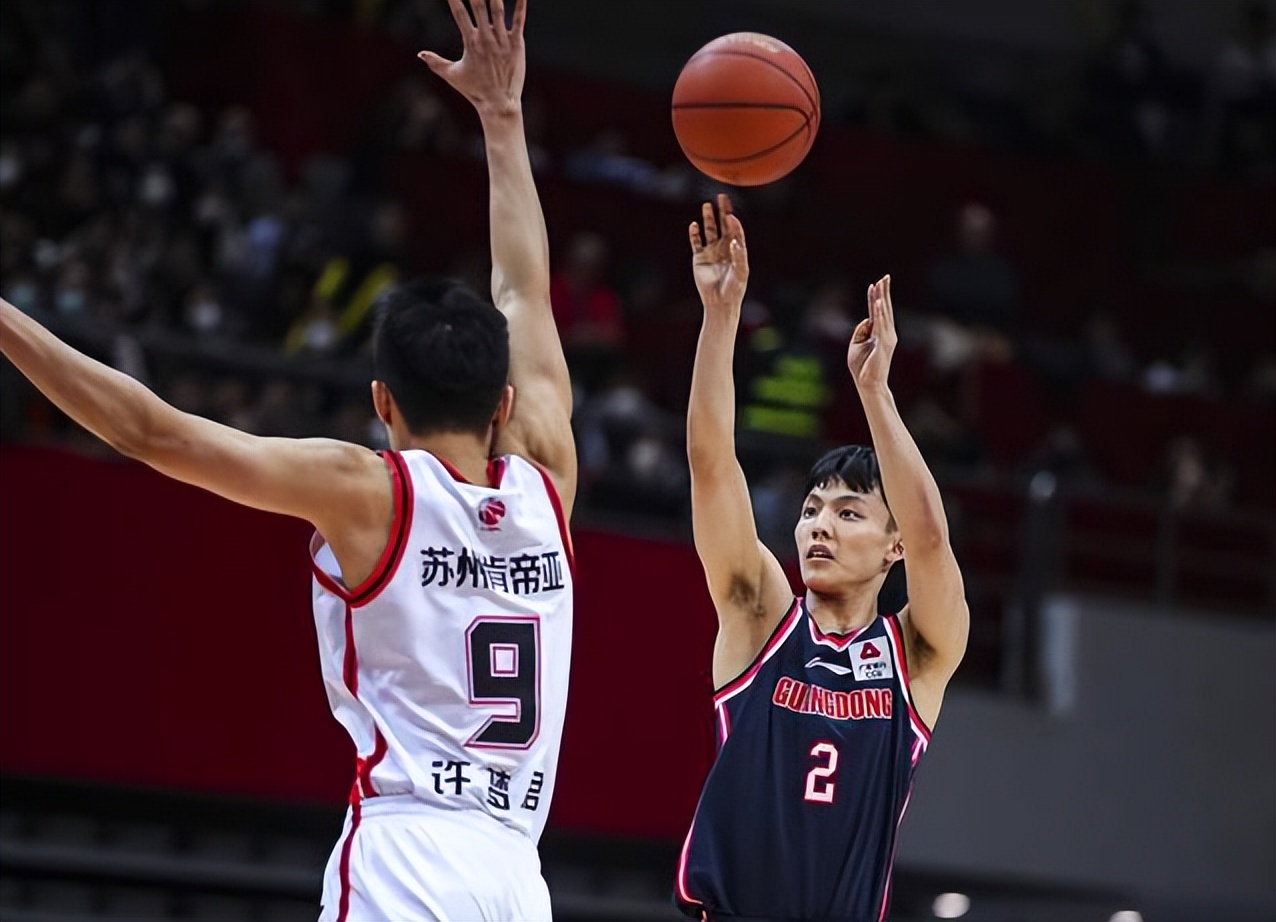 得分第1，助攻第1，CBA23岁小将有灵气有实力，解说：他可以打NBA