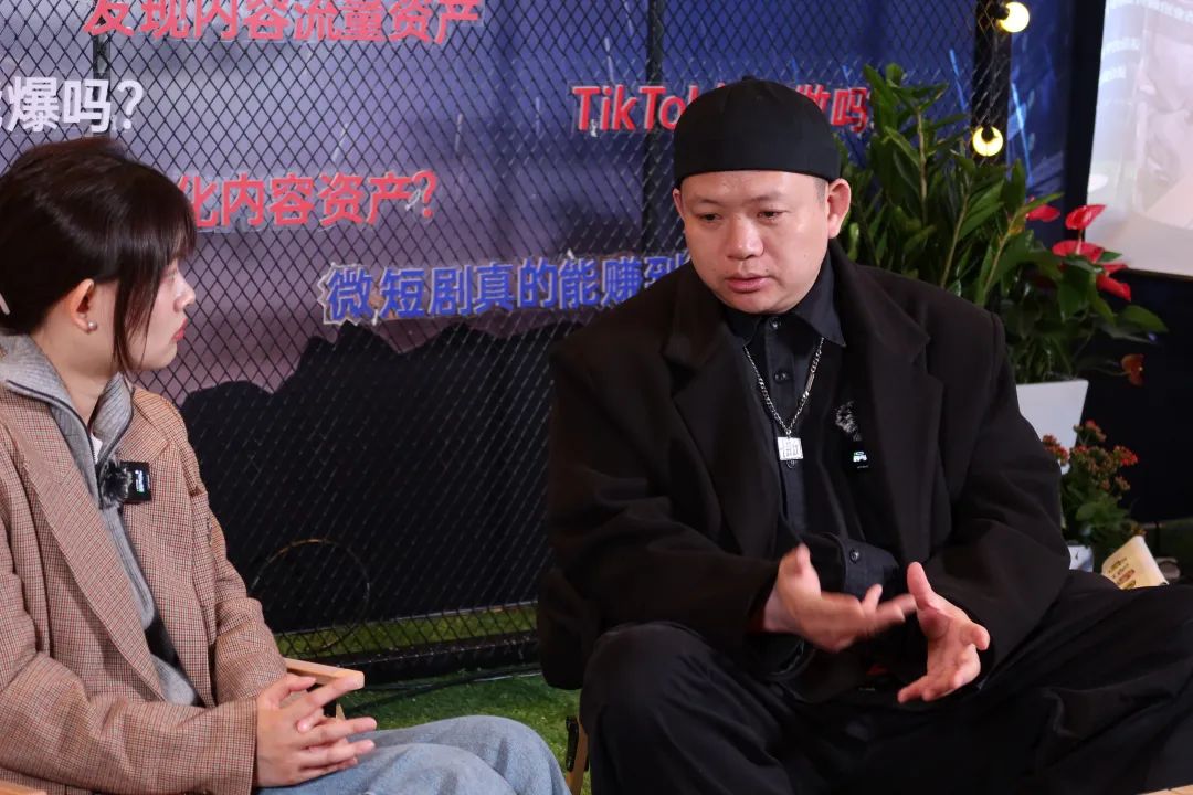 我们和26位新媒体朋友，来了一场接力聊天直播