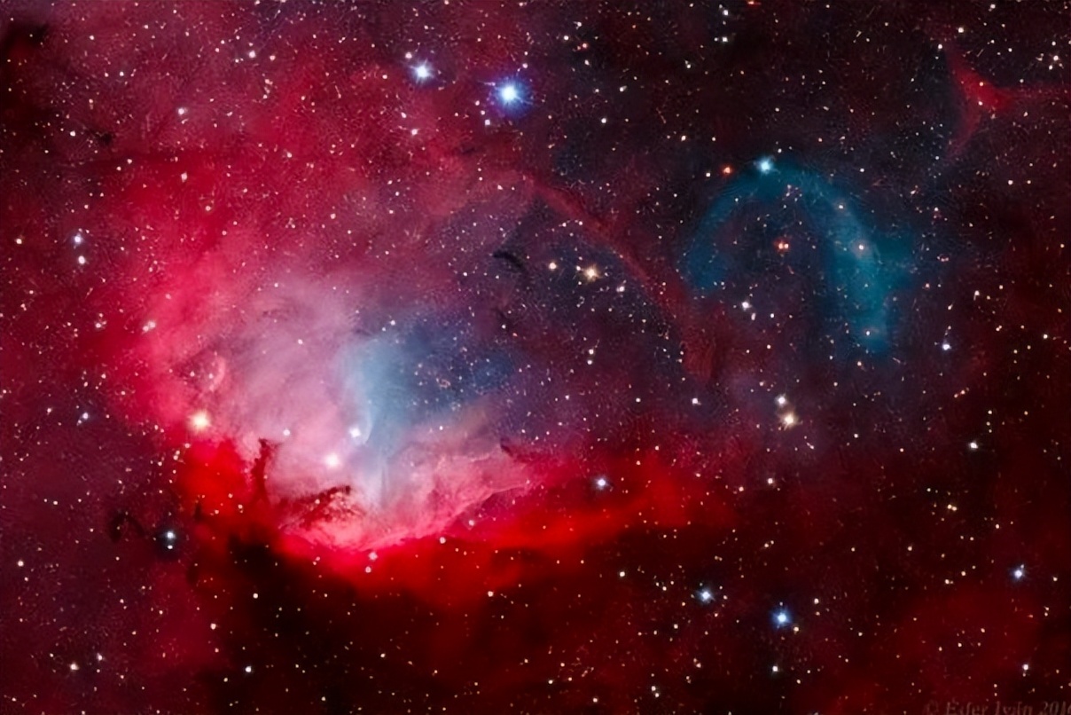 哈勃望远镜所拍到的星云,哈勃望远镜捕捉到蝴蝶状星云图像