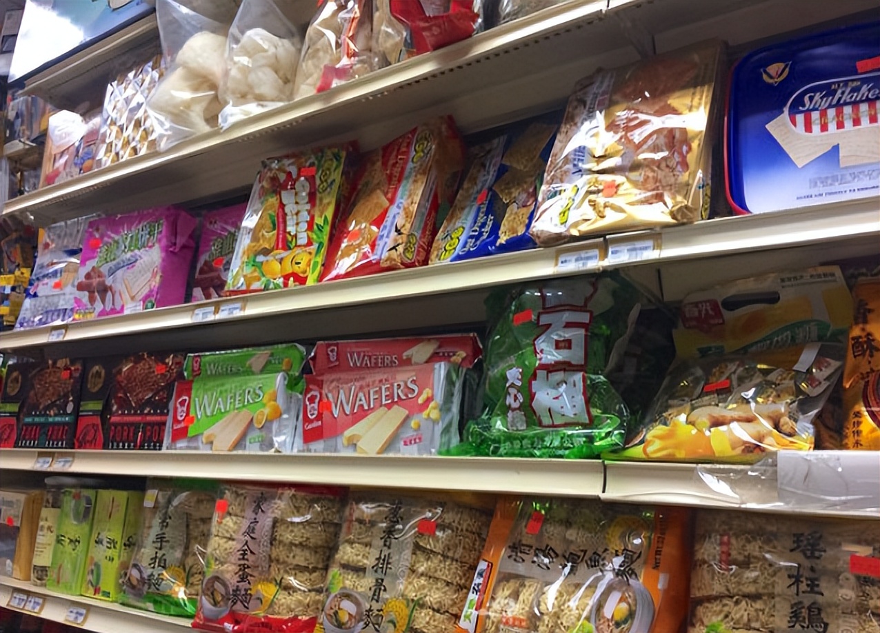 骗了1亿美元！药房女老板真黑心，靠华人大爷大妈迅速“致富”