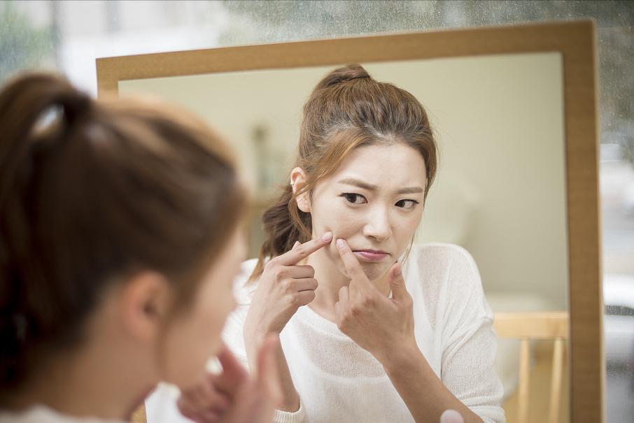 平价祛痘印精华推荐油痘肌,平价油皮精华祛痘