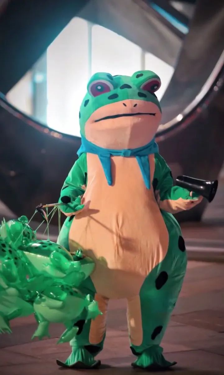 90后小伙子卖惨,脑瘫橘子哥