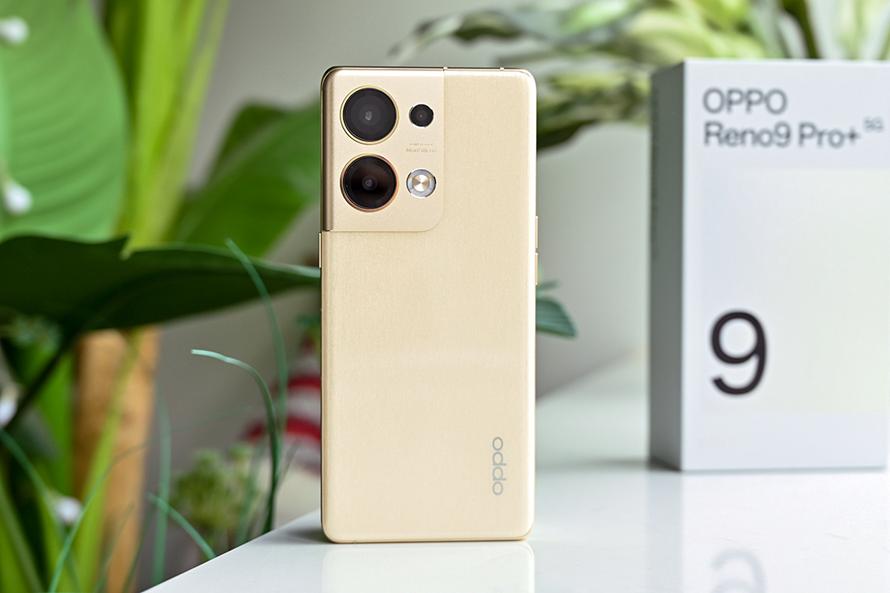 推荐一款比较实用的oppo手机,oppo目前哪一款手机最值得入手