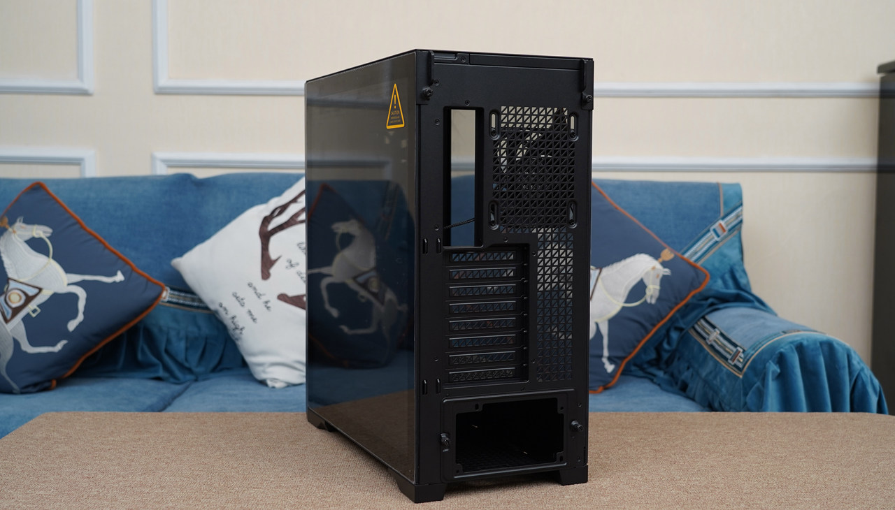 安钛克机箱performance,安钛克performance1水冷装在哪