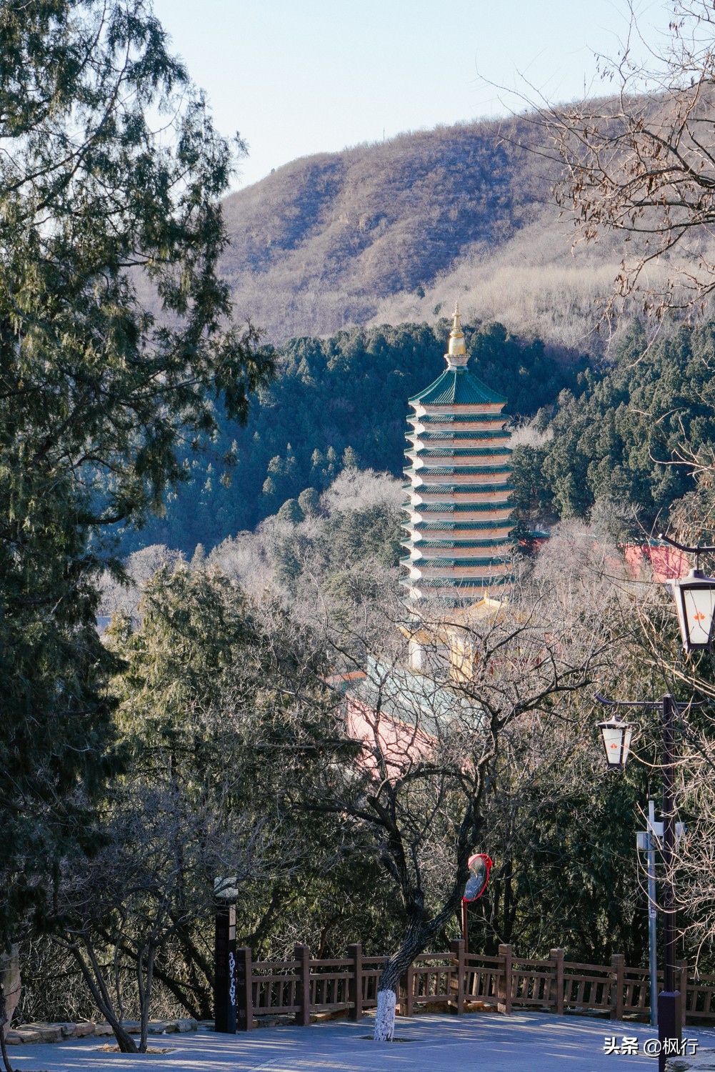 西山可以爬山的地方,夏季爬山推荐地方