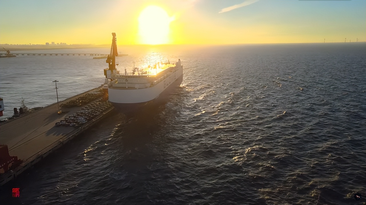 电动车卷进卡车,电动车到欧洲