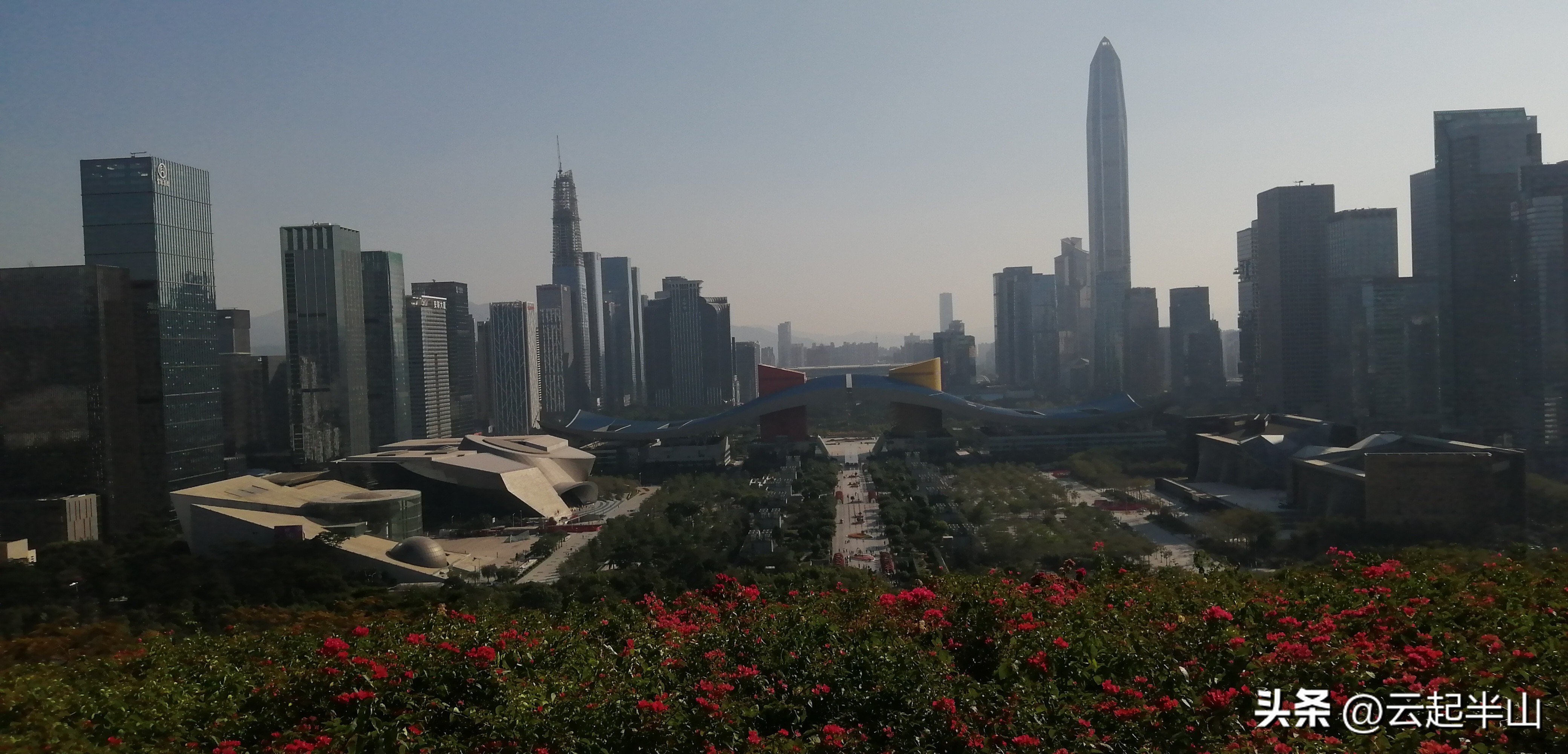 浅浅地玩、深深的圳