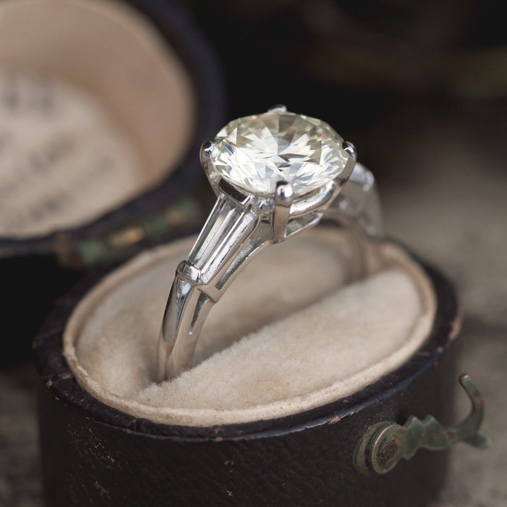 老凤祥钻石戒指一克拉多少钱,一克拉钻石戒指的价格多少钱啊