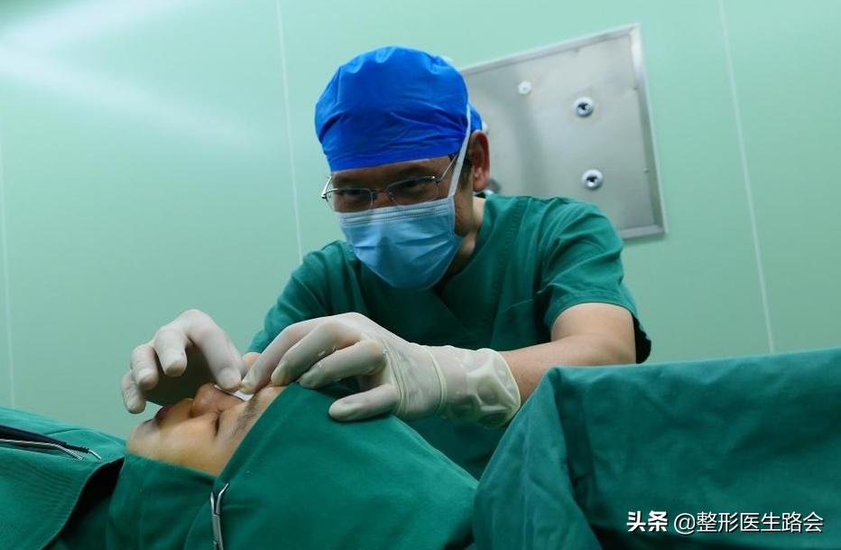 脸部整形手术成功案例,全脸整形耗时